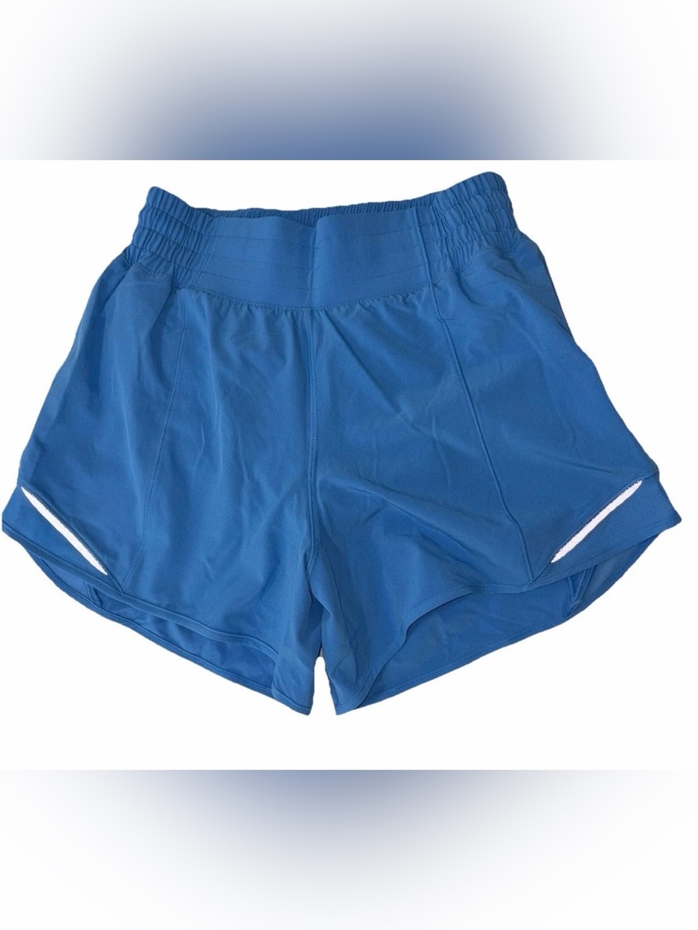 NWT LULULEMON SIZE 4 HOTTY HOT HIGH RISE 4” L SHORT LINED AUTHENTIC POOL BLUE